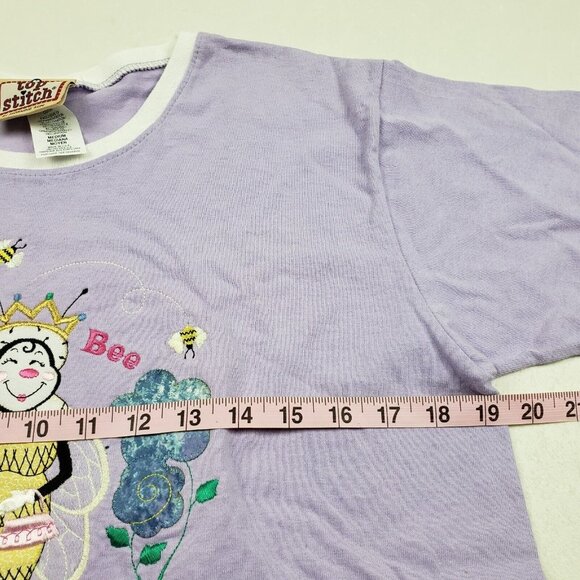 Vintage Embroidered Queen Bee Tee Purple Womens Medium Short Sleeve T-Shirt Crew - Picture 10 of 11